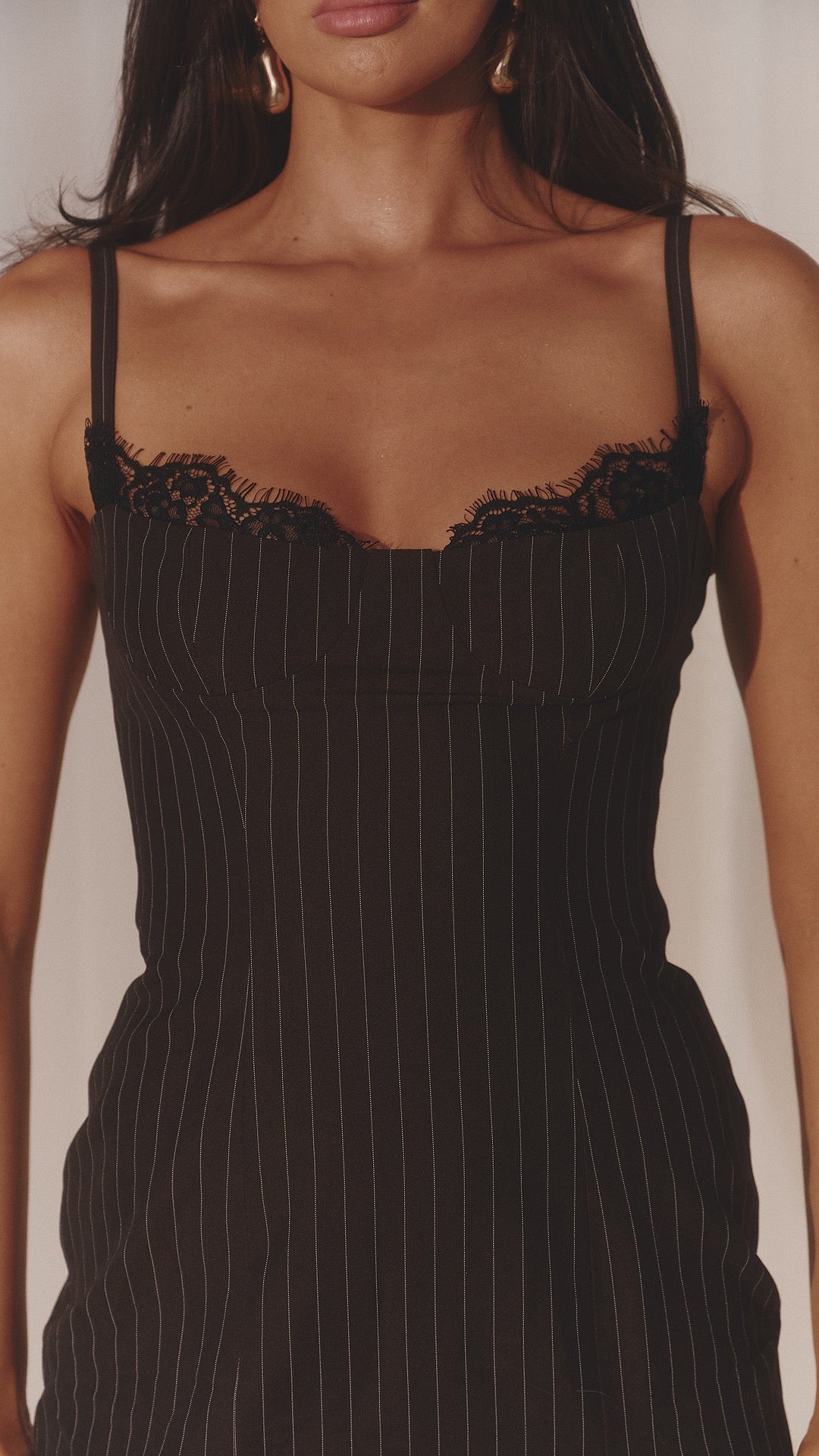 VALENTINA ESPRESSO LACE MINI DRESS