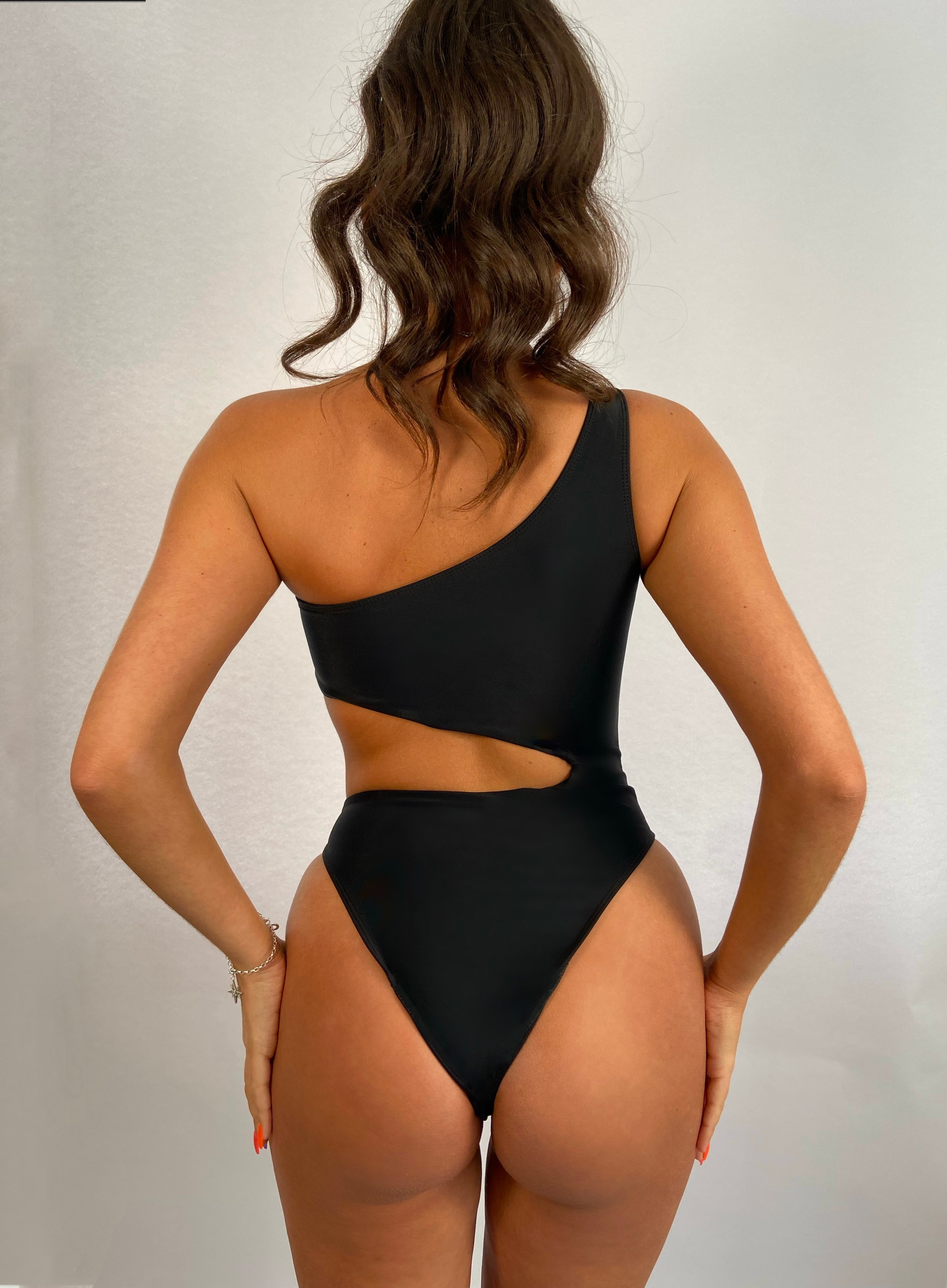 RIVIERA ONE PIECE - BLACK