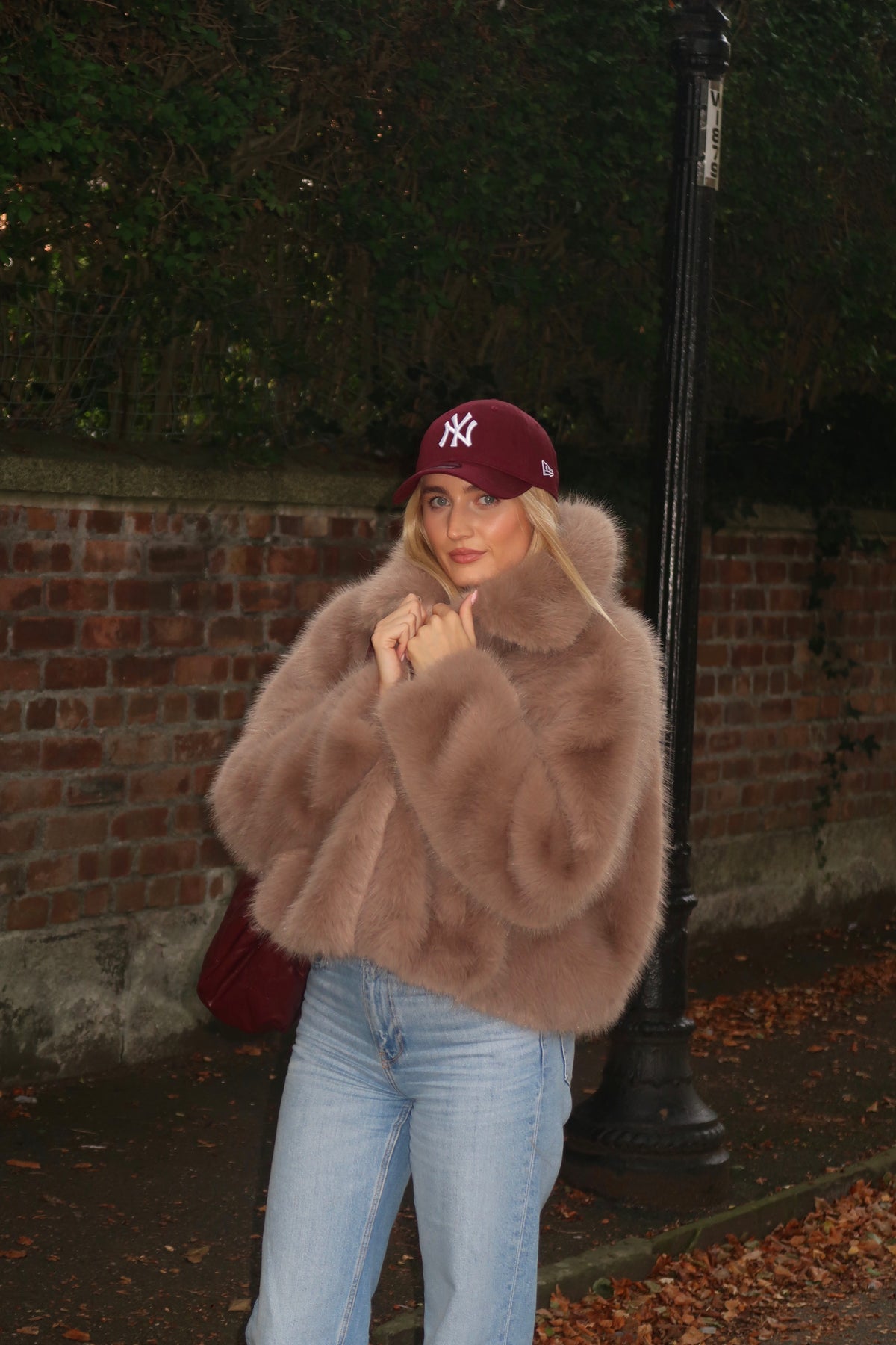 VIENNA FAUX FUR - TAUPE